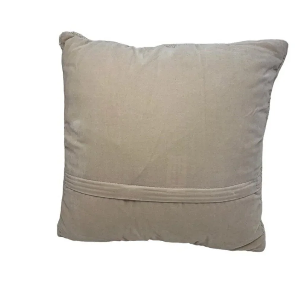 N/A hooked wool